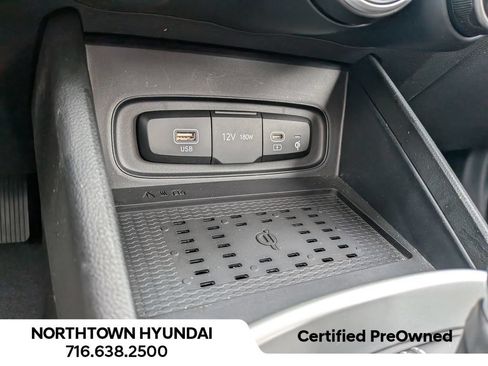 Certified 2026 Hyundai Venue SEL FWD image 18