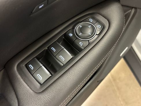 Certified 2023 Cadillac XT5 Premium Luxury image 24