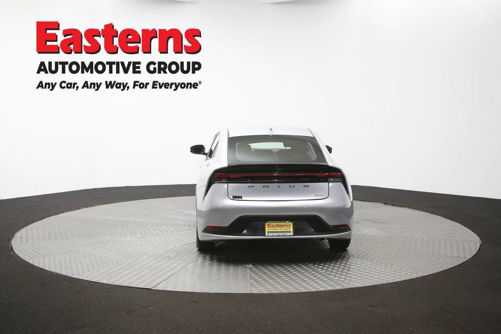 Used 2025 Toyota Prius LE FWD image 36