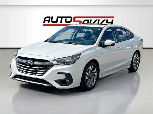 Used 2025 Subaru Legacy Limited AWD/4WD image 3