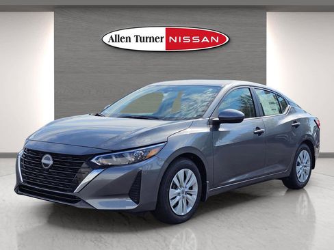 New 2025 Nissan Sentra S image 5