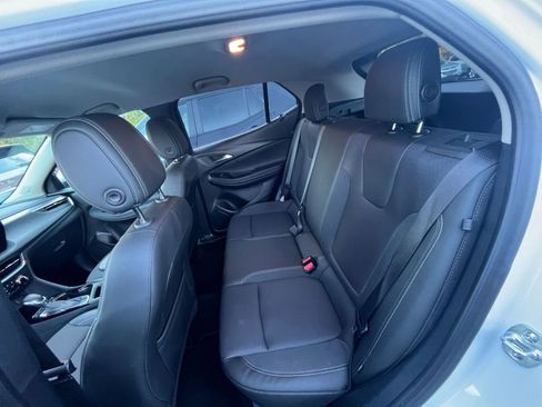 Used 2025 Buick Encore GX Preferred image 22