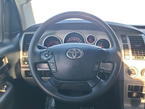 Used 2012 Toyota Tundra 4x4 CrewMax w/ SR5 Pkg image 12