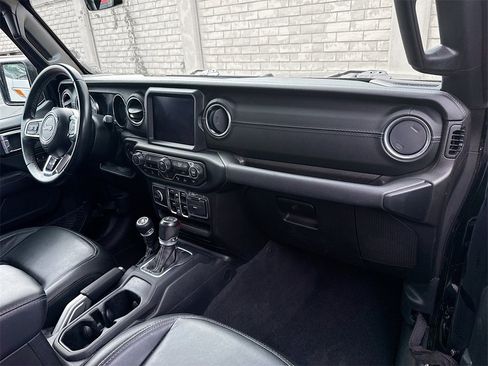 Used 2021 Jeep Gladiator Overland w/ Popular Equipment Package image 31