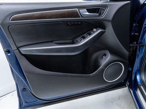 Used 2017 Audi Q5 2.0T Premium Plus w/ Technology Package image 22