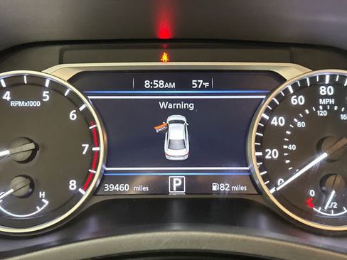 Used 2022 Nissan Sentra SV image 18