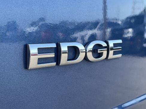 Used 2009 Ford Edge SEL FWD image 29