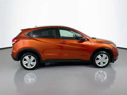 Used 2019 Honda HR-V EX image 8