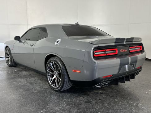 Used 2017 Dodge Challenger SRT w/ Technology Group image 6