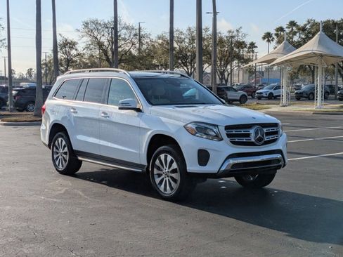 Used 2017 Mercedes-Benz GLS 450 4MATIC image 3