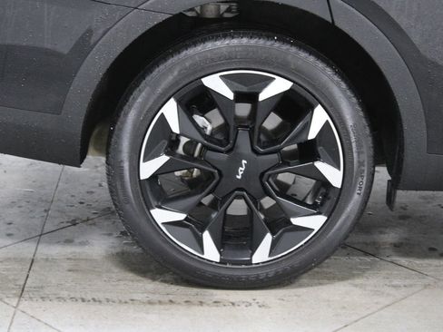 Used 2025 Kia Sorento EX w/ Panoramic Sunroof Package image 13