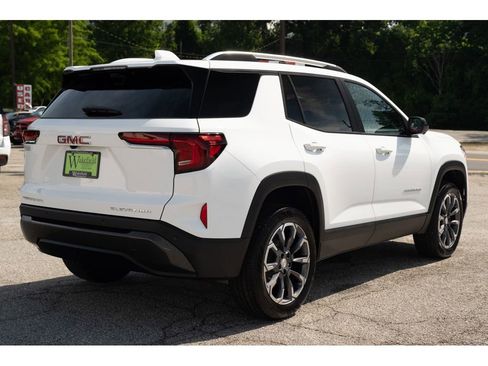 New 2026 GMC Terrain Elevation w/ Elevation Premium Package FWD image 8