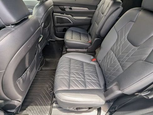 Used 2024 Kia Telluride EX X-Line AWD/4WD image 18