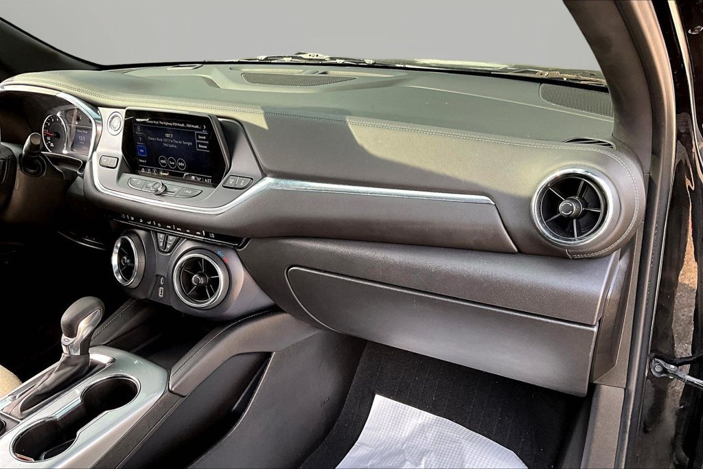Used 2022 Chevrolet Blazer LT FWD image 23