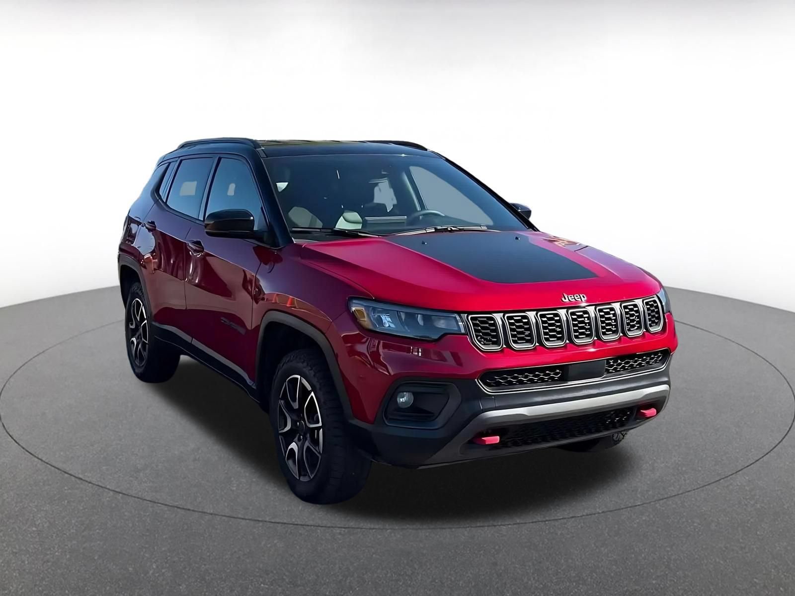 Used 2026 Jeep Compass Trailhawk AWD/4WD image 3