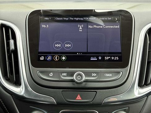Used 2021 Chevrolet Equinox Premier AWD/4WD image 12