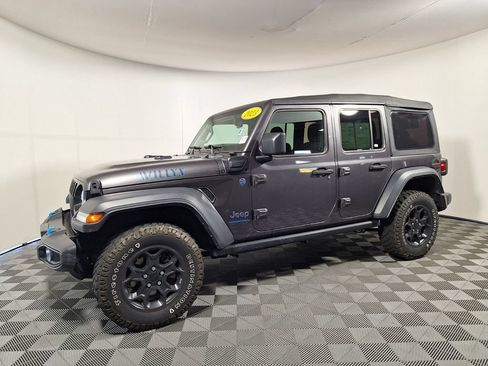 Used 2023 Jeep Wrangler Unlimited w/ Cold Weather Group AWD/4WD image 1