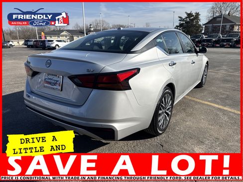 Used 2023 Nissan Altima 2.5 SV image 8