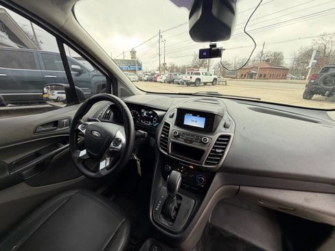Used 2021 Ford Transit Connect XL image 13