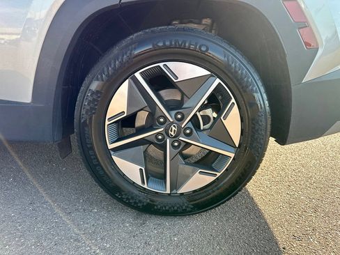 Used 2025 Hyundai Tucson SEL FWD image 42