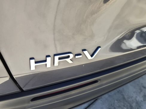 Certified 2024 Honda HR-V LX image 13
