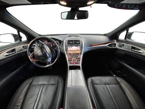 Used 2018 Lincoln MKZ Reserve w/ Technology Package AWD/4WD image 17