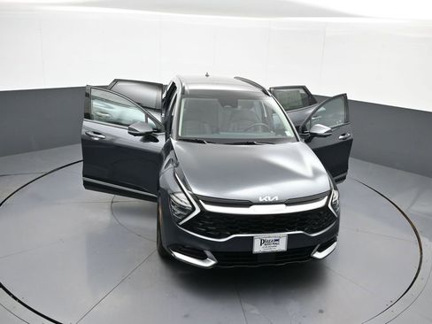 Certified 2025 Kia Sportage SX image 47