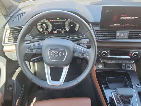 Used 2023 Audi Q5 e Premium Plus w/ Premium Plus Package image 15