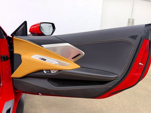 Used 2023 Chevrolet Corvette Stingray Preferred Cpe w/ Z51 Performance Package image 79