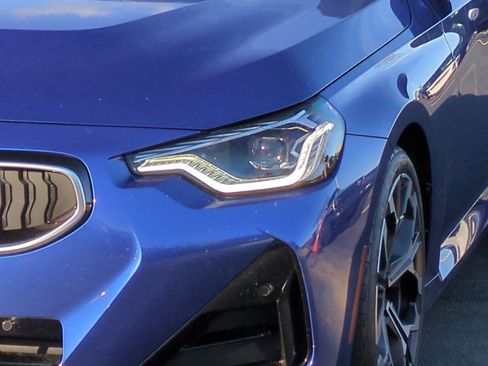 Certified 2025 BMW 230i 230i w/ M Sport Package image 6