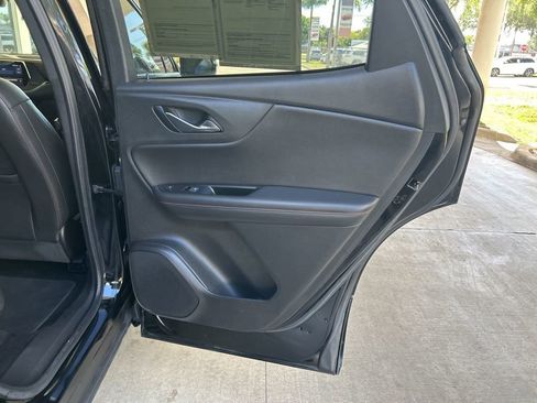 Used 2021 Chevrolet Blazer RS w/ Enhanced Convenience Package FWD image 36