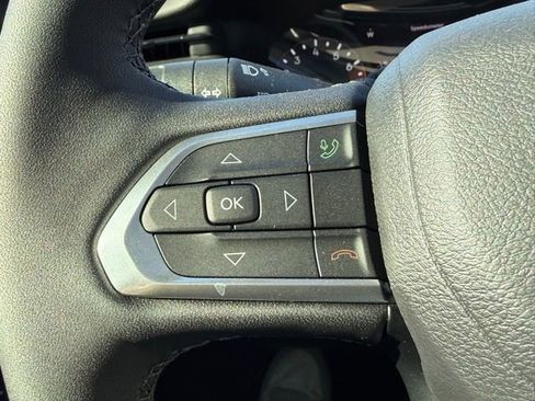 New 2025 Jeep Compass Latitude w/ Sun & Sound Group image 15