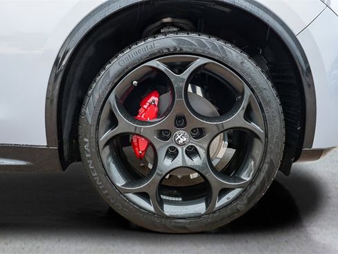 New 2025 Alfa Romeo Stelvio Sprint w/ Veloce Package image 27