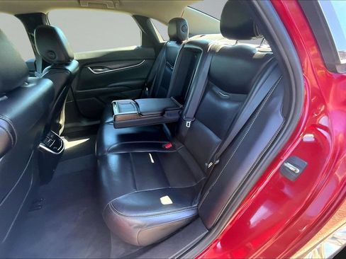 Used 2019 Cadillac XTS Luxury FWD image 16