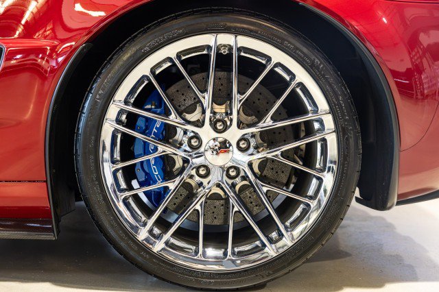 Used 2010 Chevrolet Corvette ZR1 w/ Preferred Equipment Group RWD image 22