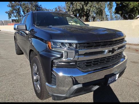 Used 2021 Chevrolet Silverado 1500 LT w/ All Star Edition Plus RWD image 8