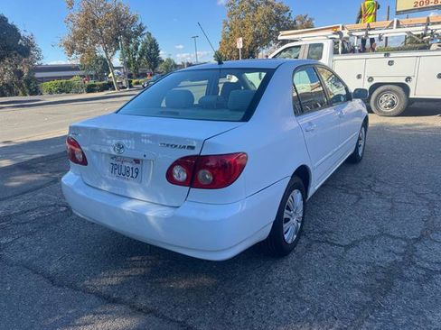 Used 2006 Toyota Corolla LE image 2