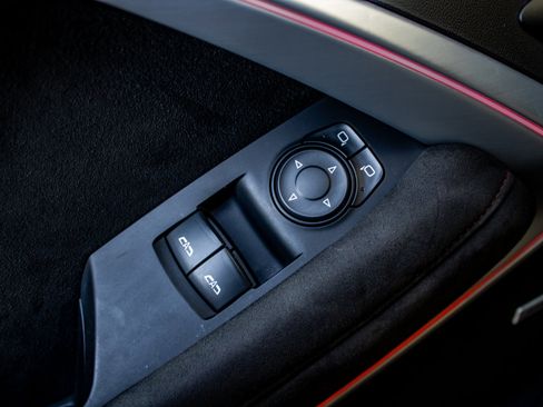 Used 2017 Chevrolet Camaro ZL1 RWD image 33