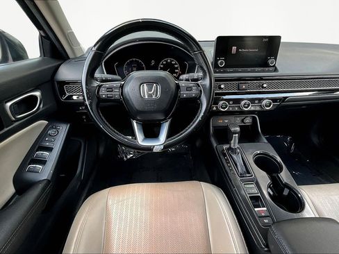 Used 2024 Honda Civic EX-L image 9