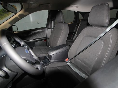 Used 2023 Ford Escape Active AWD/4WD image 4