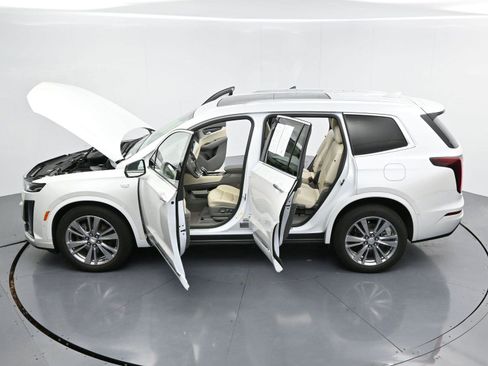 Certified 2023 Cadillac XT6 Premium Luxury w/ Technology Package image 42