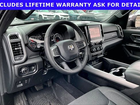 Used 2025 RAM 1500 Big Horn AWD/4WD image 11