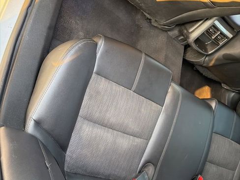 Used 2017 Chevrolet Impala LT image 21