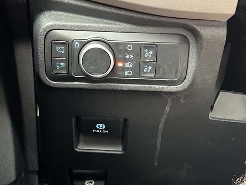 Used 2021 Ford Bronco Wildtrak AWD/4WD image 28