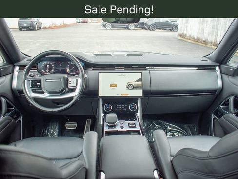 Certified 2023 Land Rover Range Rover Long Wheelbase SE AWD/4WD image 18