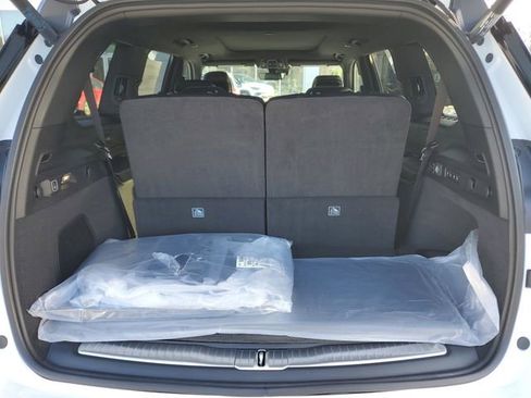 New 2025 Jeep Grand Cherokee L Summit image 5