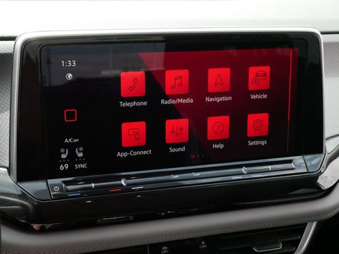 Certified 2026 Volkswagen Atlas Peak Edition AWD/4WD image 22