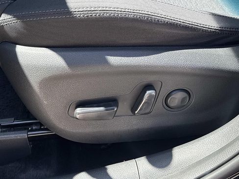 Used 2020 Hyundai Tucson Value FWD image 16