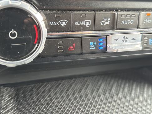 Used 2023 Ford F150 Raptor AWD/4WD image 28