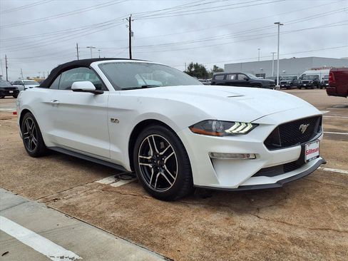 Used 2019 Ford Mustang GT Premium image 2